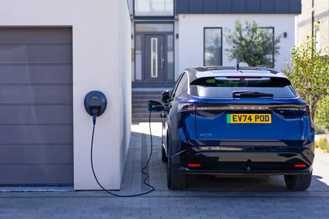 nissan rear view with a pod point solo 3S