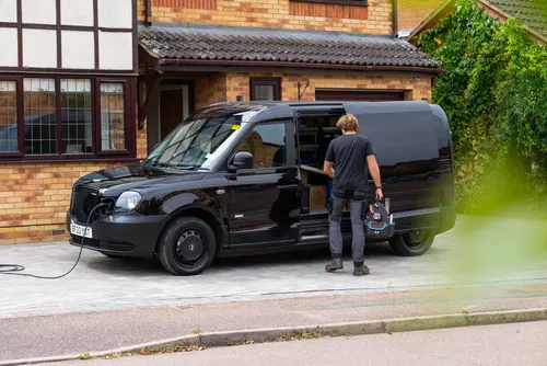 Pod installer arriving at a home